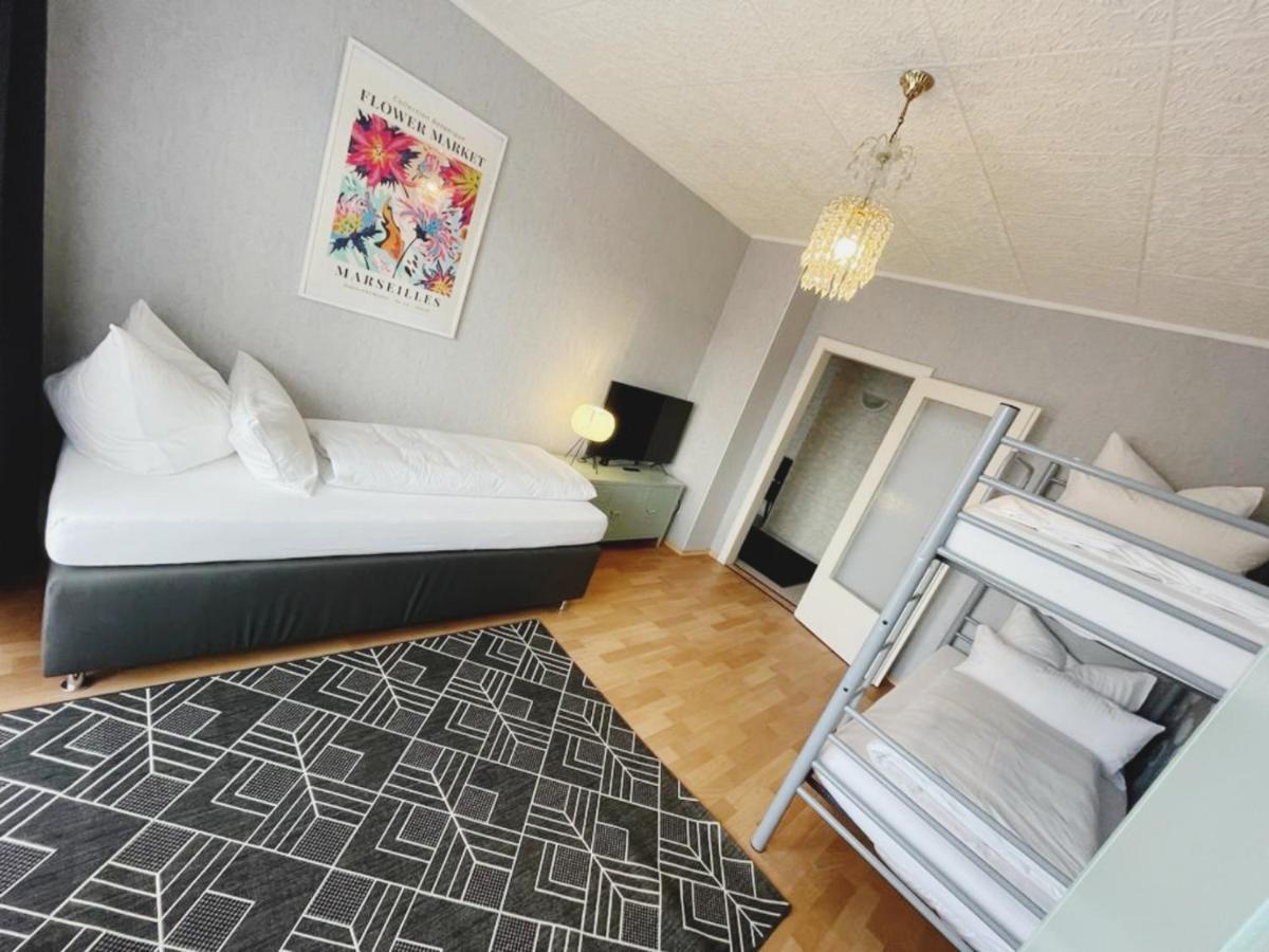 Apartment An Den Saarterrassen Sarrebruck Exterior foto